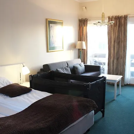 Smaalenene Hotel 3*